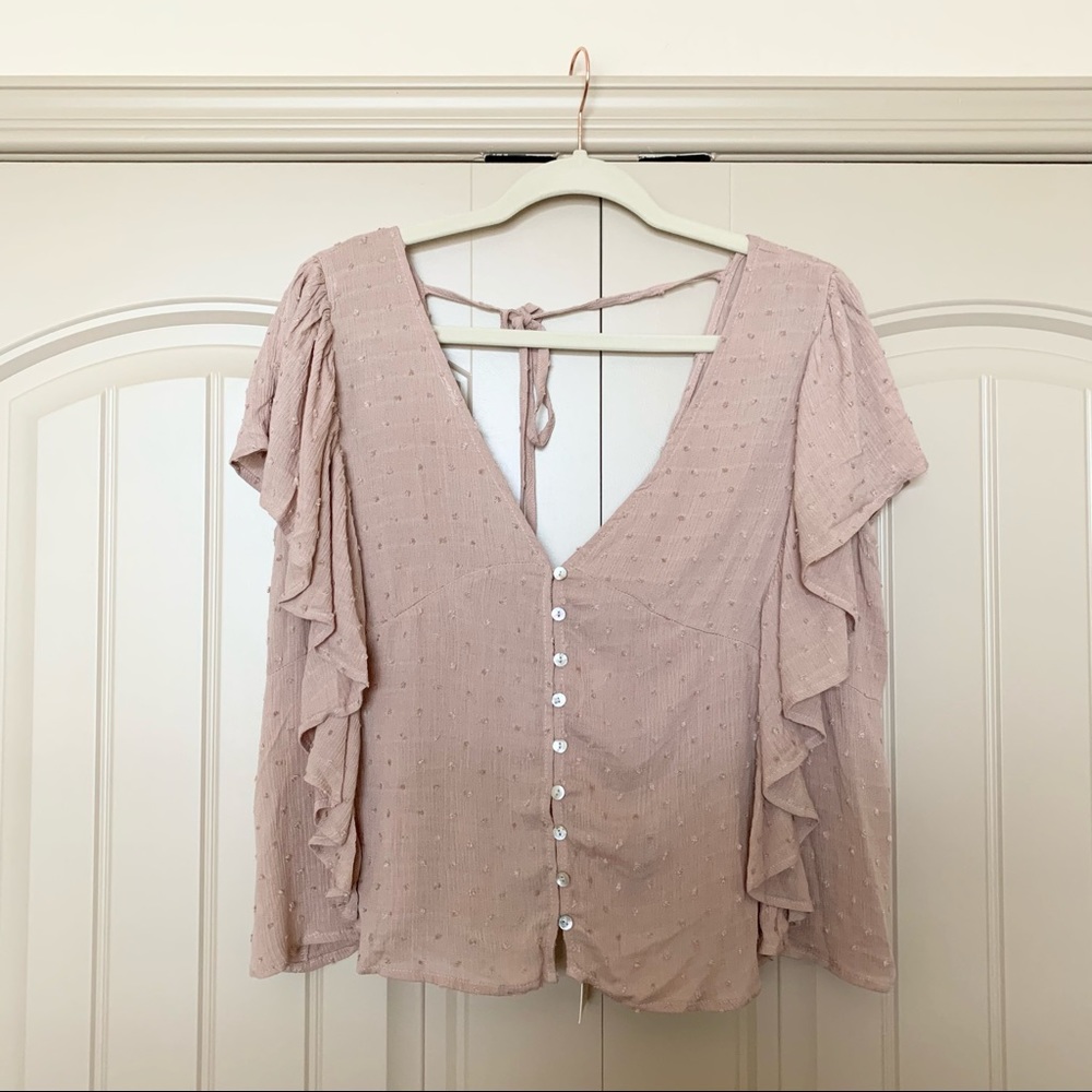 In Loom Textured V-neck & Back Ruffle Sleeved Top - Picture 6 of 12